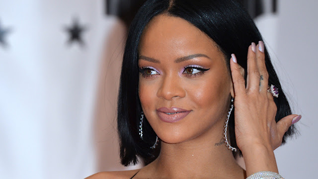 Rihanna Kisses Don't Lie MP3, Video & Lyrics Rihanna Kisses Don't Lie MP3, Video & Lyrics