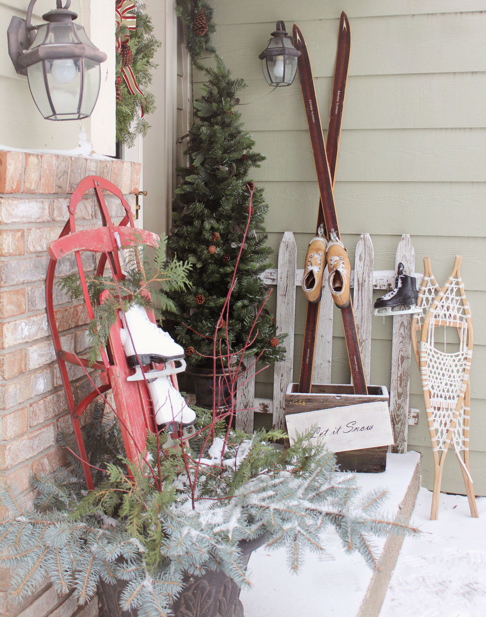 Front Porch Decorating... - Itsy Bits and Pieces