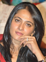 Anushka at Greekuveerudu Audio Launch-cover-photo