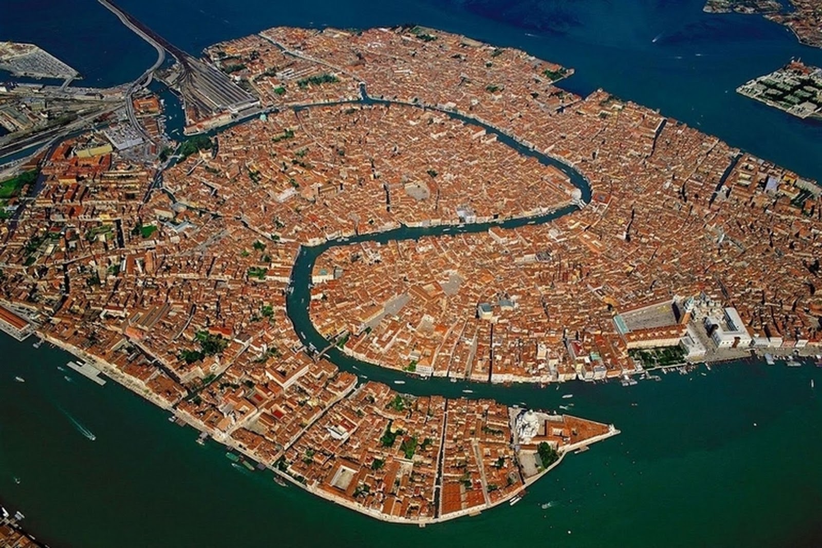 Venice rooteto
