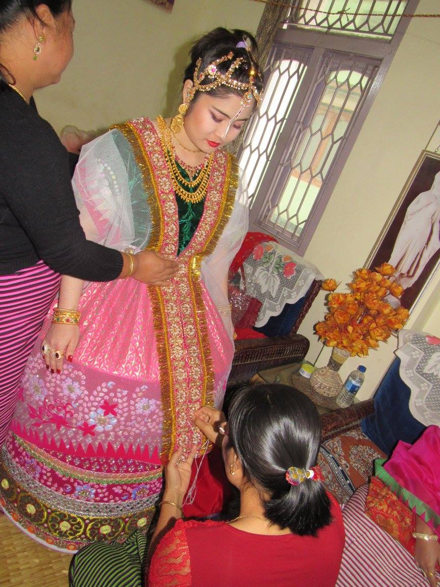Lin Laishram Wedding Pics: Decoding Randeep Hooda's Wife Lin Laishram's Manipuri  Wedding Look​ | Times Now