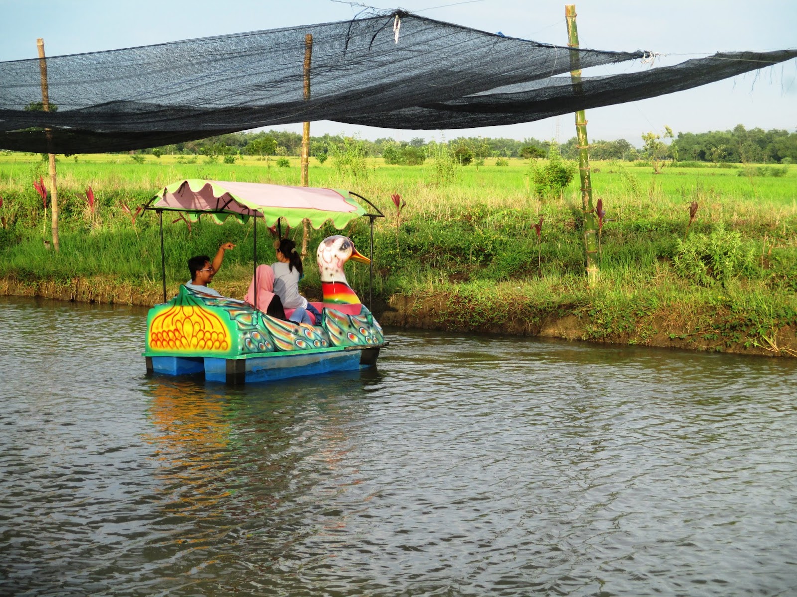 jombang city guide Mencoba Wahana Air di Agrowisata Air Sumber Celeng