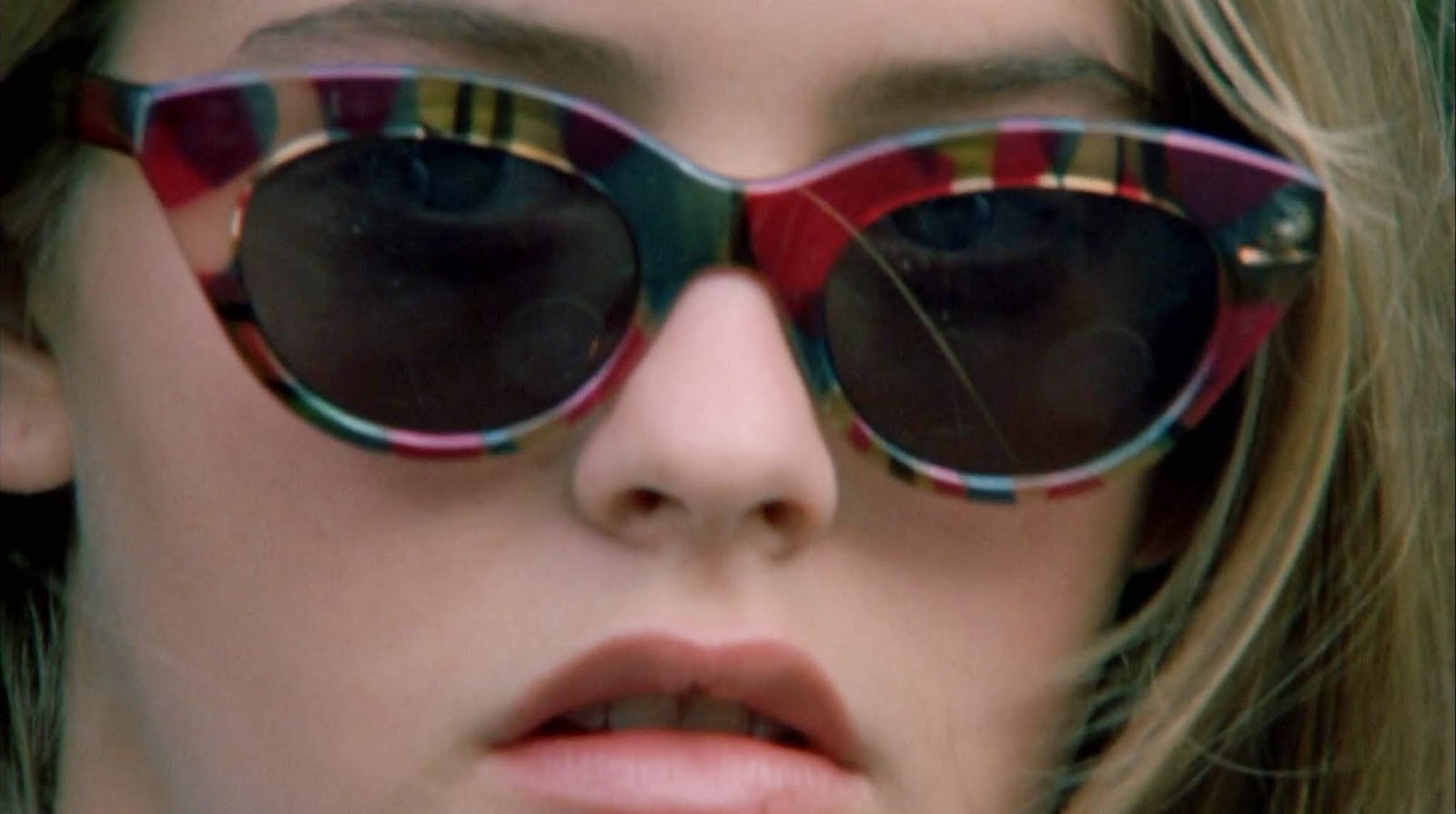 Alicia silverstone sunglasses