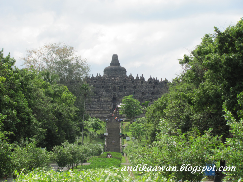 Penikmat Perjalanan Candi Borobudur Candi Budha 