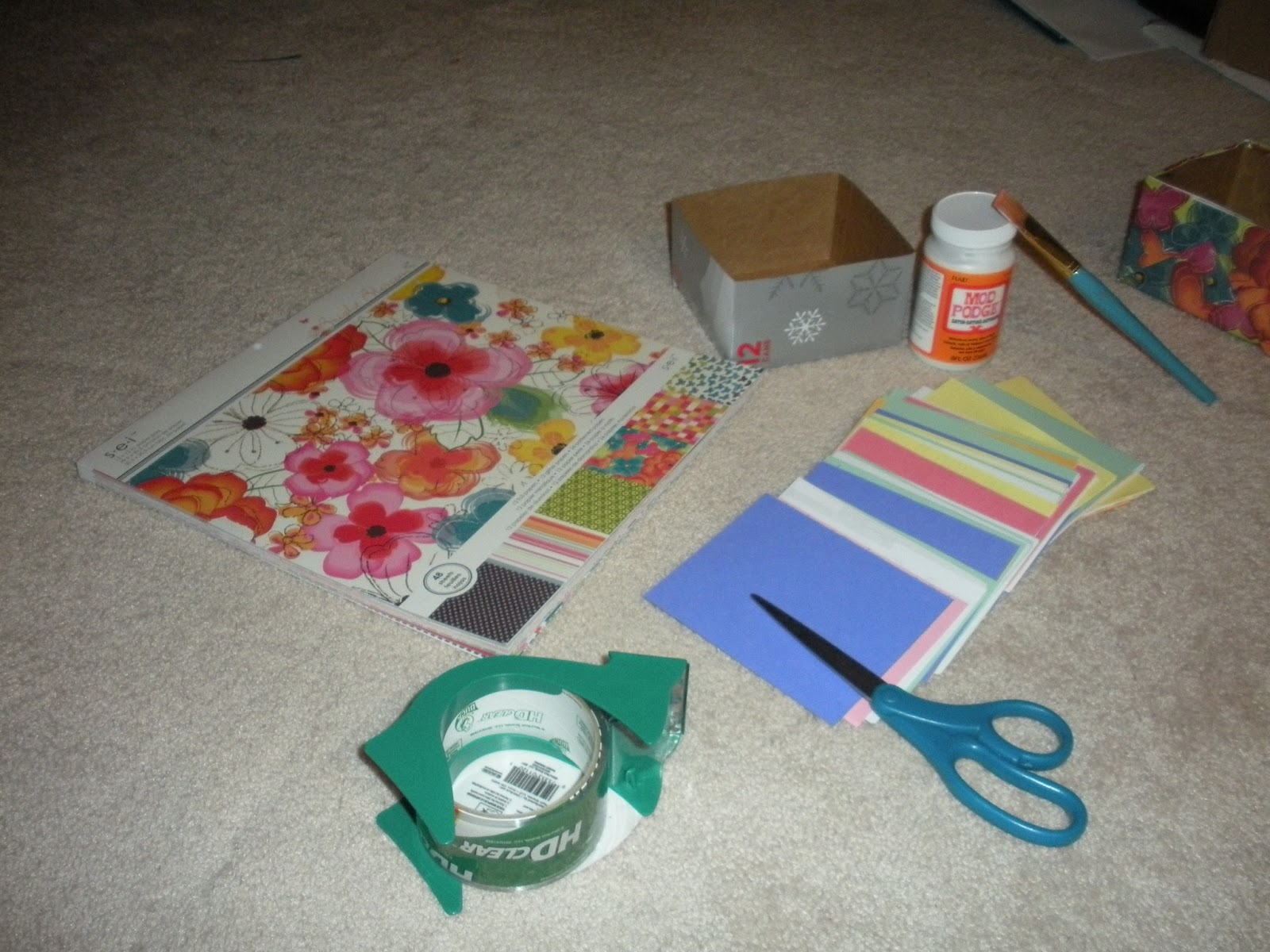 MClaSSy Paper Container