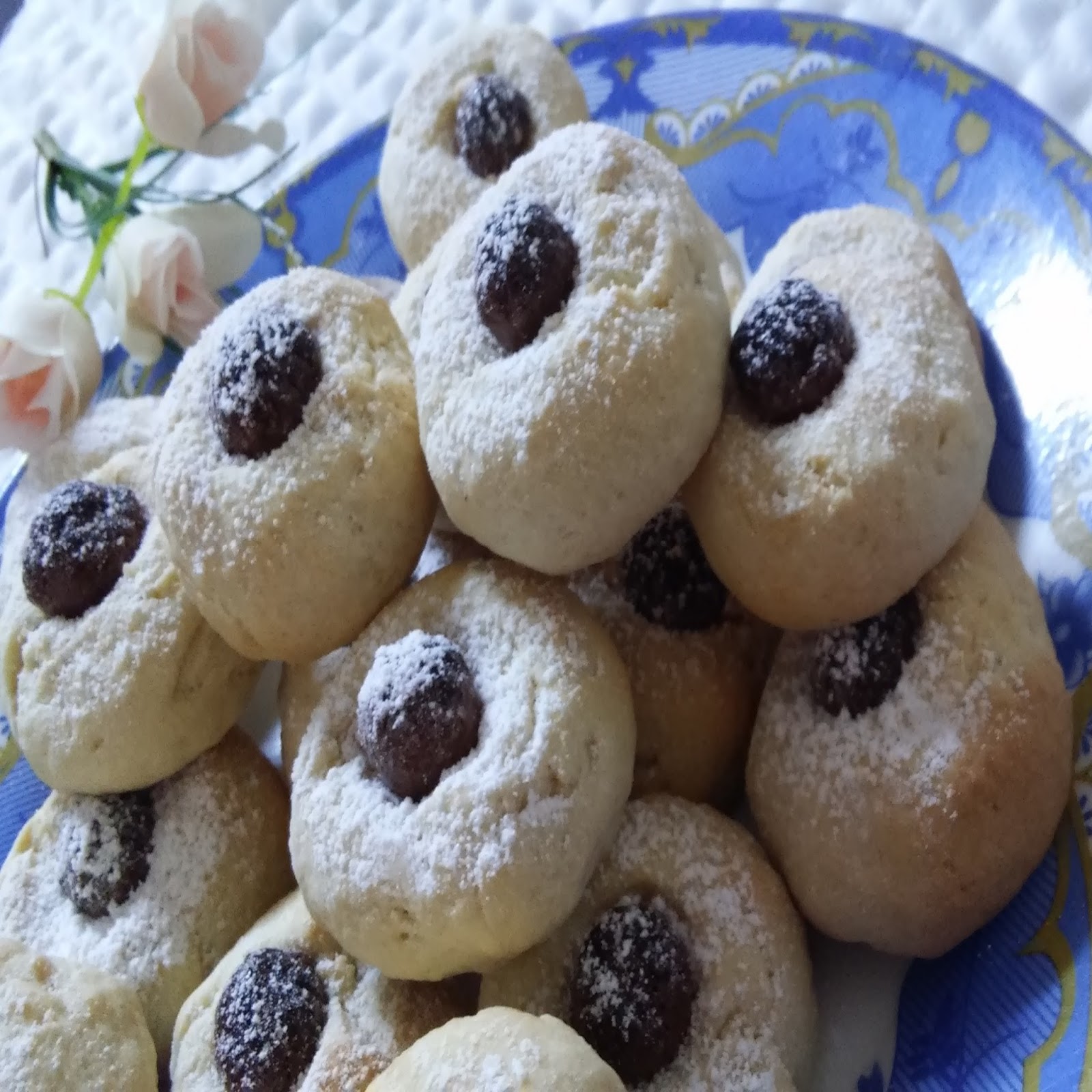 Üç Malzemeli Un Kurabiyesi Sıvı Yağlı Videosu Üç Malzemeli Un Kurabiyesi Sıvı Yağlı Videosu