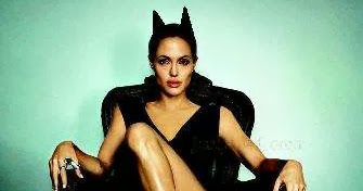 Angelina Jolie Fetish 33