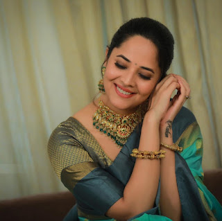 Anchor Anasuya Bharadwaj Beautiful Saree Pics Anchor Anasuya Bharadwaj Beautiful Saree Pics