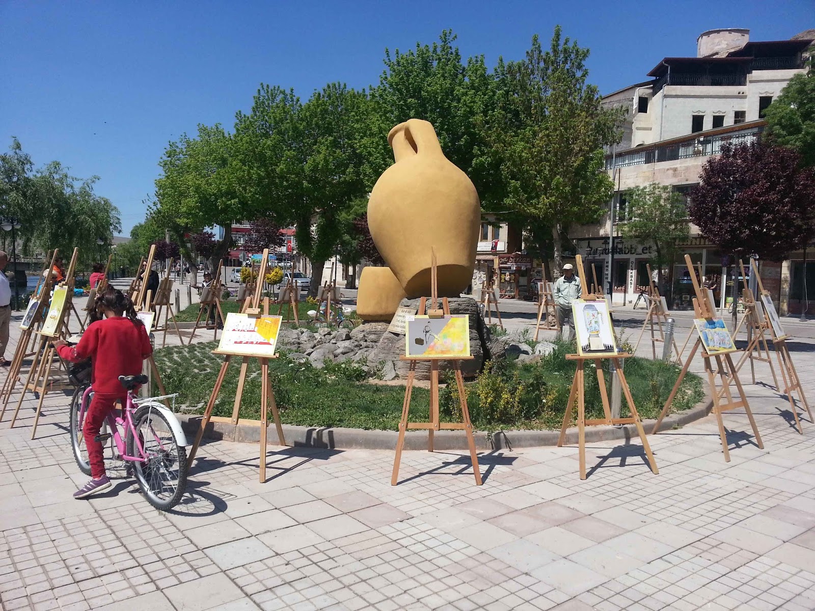 Bulgaristanda tatil: Deneyimli turistlerin gözden geçirilmesi Bulgaristanda tatil: Deneyimli turistlerin gözden geçirilmesi