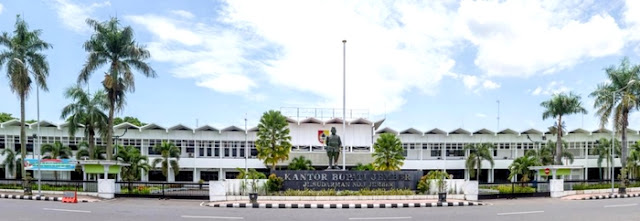 Disahkan, APBD Jember 2018 Defisit Rp 177,553 Miliar Disahkan, APBD Jember 2018 Defisit Rp 177,553 Miliar