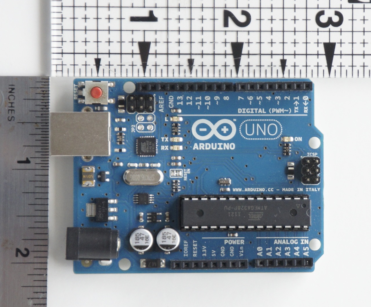 Digital Diner: Arduino Uno vs BeagleBone vs Raspberry Pi