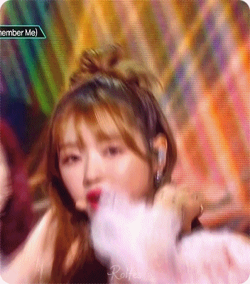 오늘의 오마이걸 유아 비주얼.gif | 인스티즈