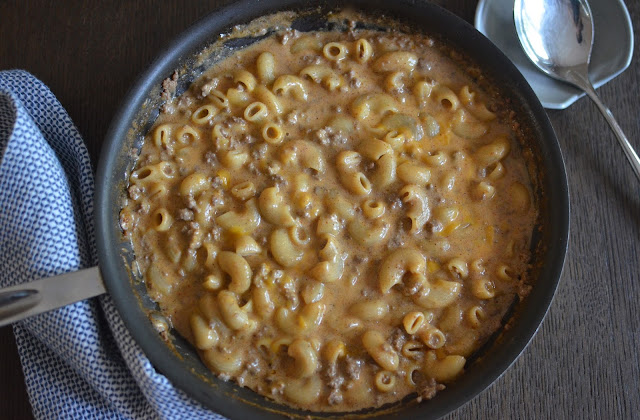 Playing with Flour: One-skillet beef mac & cheese