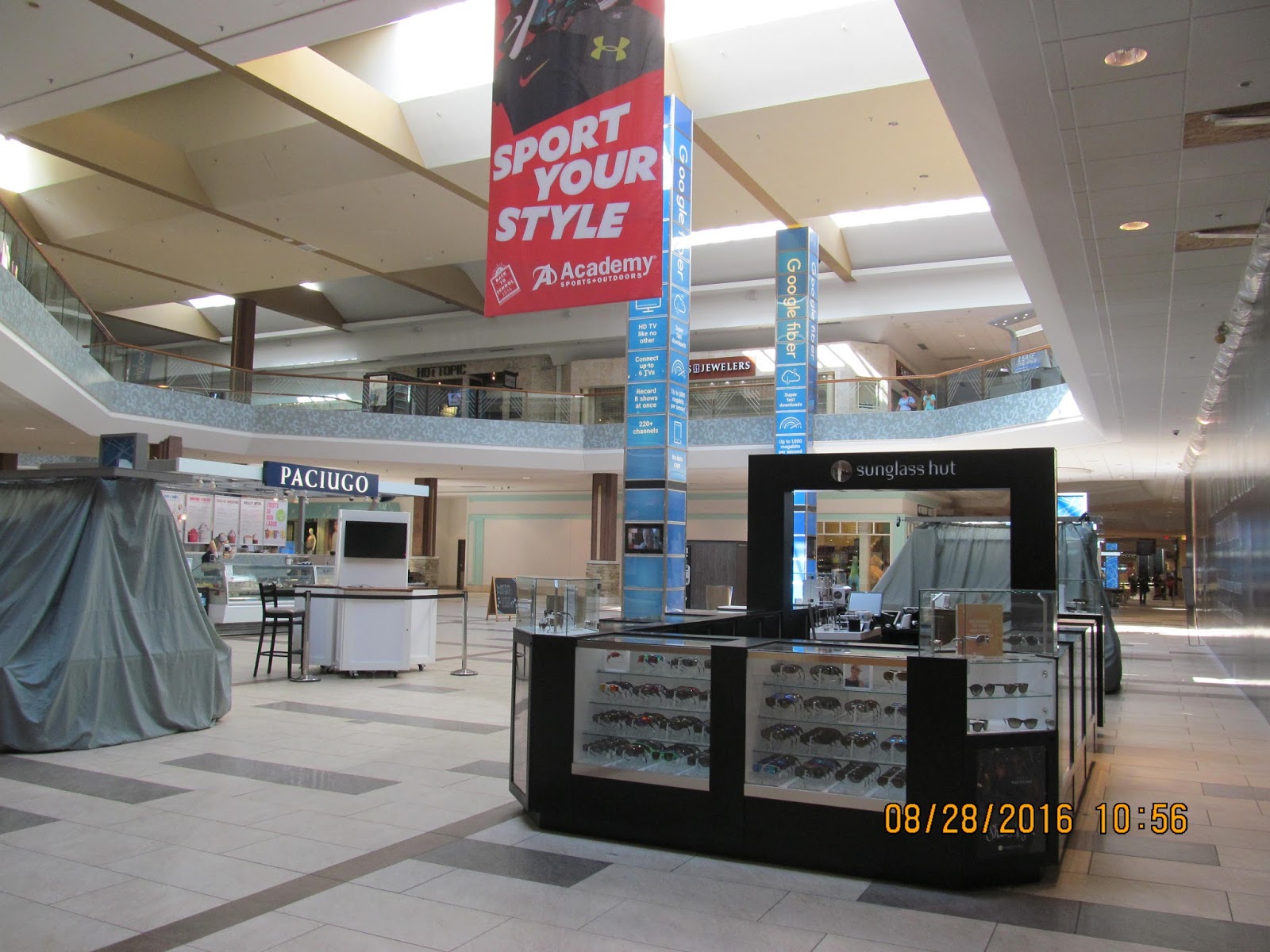 Trip to the Mall Oak Park Mall 8/16 Update Overland Park, Kansas