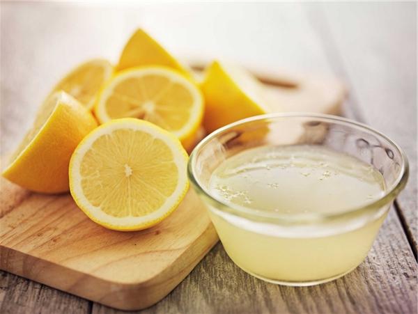 Các công dụng của chanh giúp làm đẹp tuyệt hơn Các công dụng của chanh giúp làm đẹp tuyệt hơn