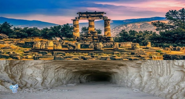 Τι υπάρχει κάτω από το μαντείο των Δελφών; Τι υπάρχει κάτω από το μαντείο των Δελφών;