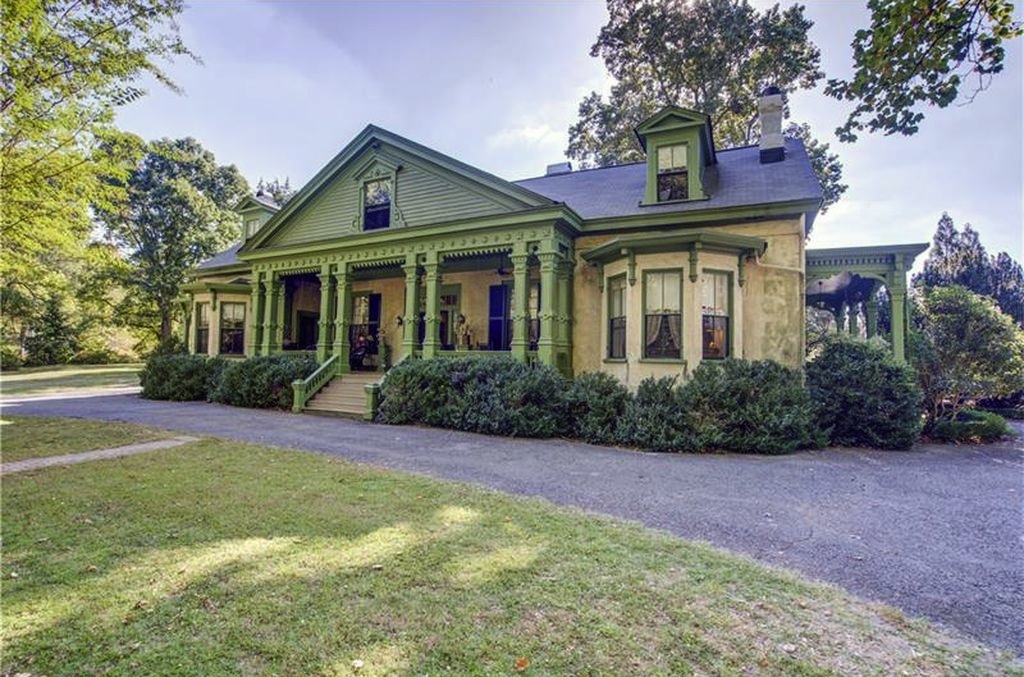 Sweet House Dreams Oakton House, 1838 Antebellum Estate in Marietta