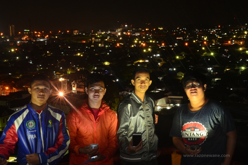Teropong Kota, Bukit Sindy : Tempat Eksis di Pusat Kota ...