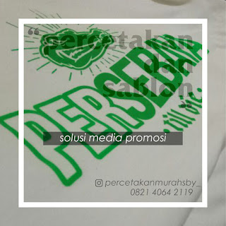 sablon kaos persebaya http://www.percetakanmurahsby.com/2018/12/sablon-kaos-persebaya-gratis-giant-flag.html