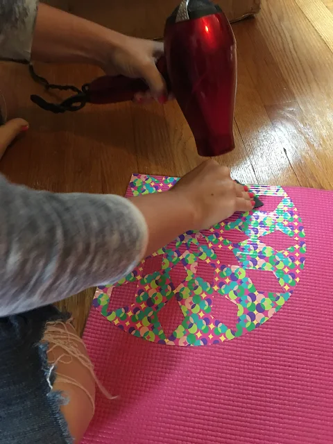 Hair dryer yoga mats vinyl silhouette cameo helps craft hacks