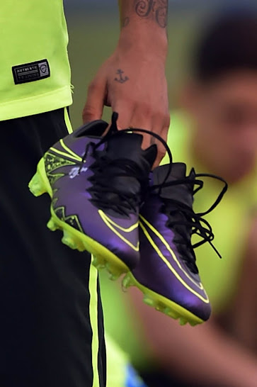 neymar custom boots