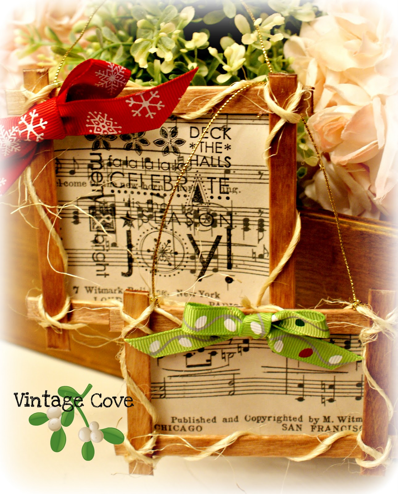 Vintage Cove Popsicle Stick Frame Christmas Decorations.