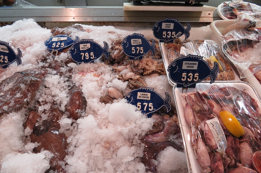 Quality Seafood, Fresh Fish Market at Redondo Beach It has grown on me!