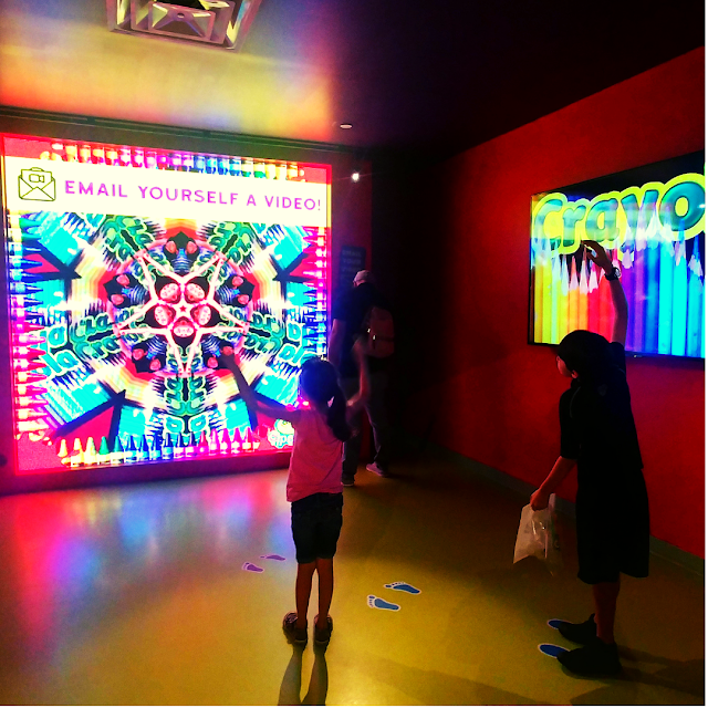 Kaleidoscope at Crayola Experience