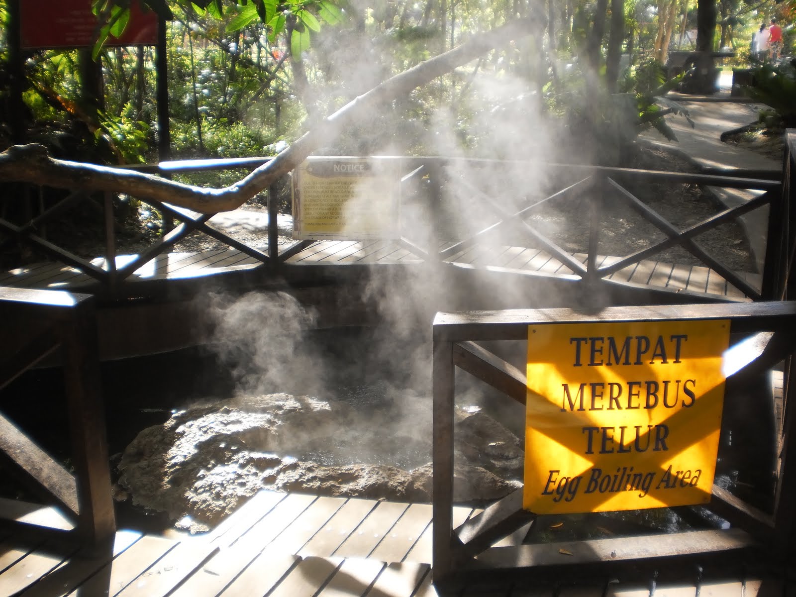 ~~AiMan GrEaT~~: Felda Residence Hot Springs, Sungkai, Perak