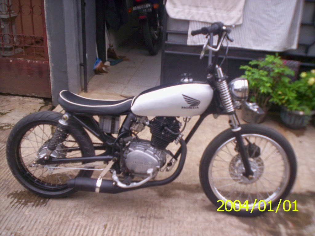 Kumpulan Gambar Modifikasi Motor Cb 125 Terbaru Dan Terupdate Kumpulan Gambar Modifikasi Motor Cb 125 Terbaru Dan Terupdate