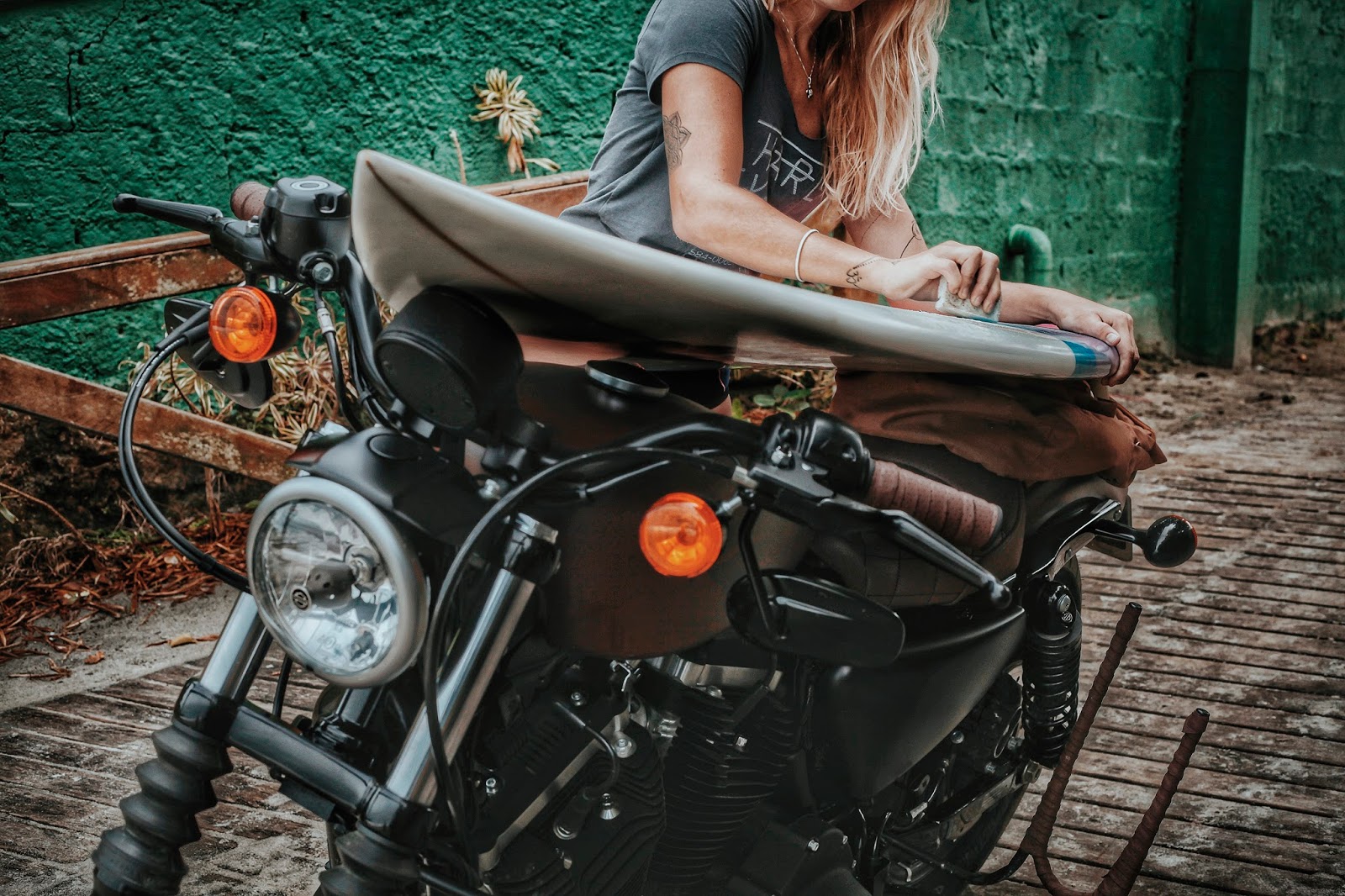 10 nomes retratando a paixão pela moto em vídeo pra você conhecer -  KondZilla