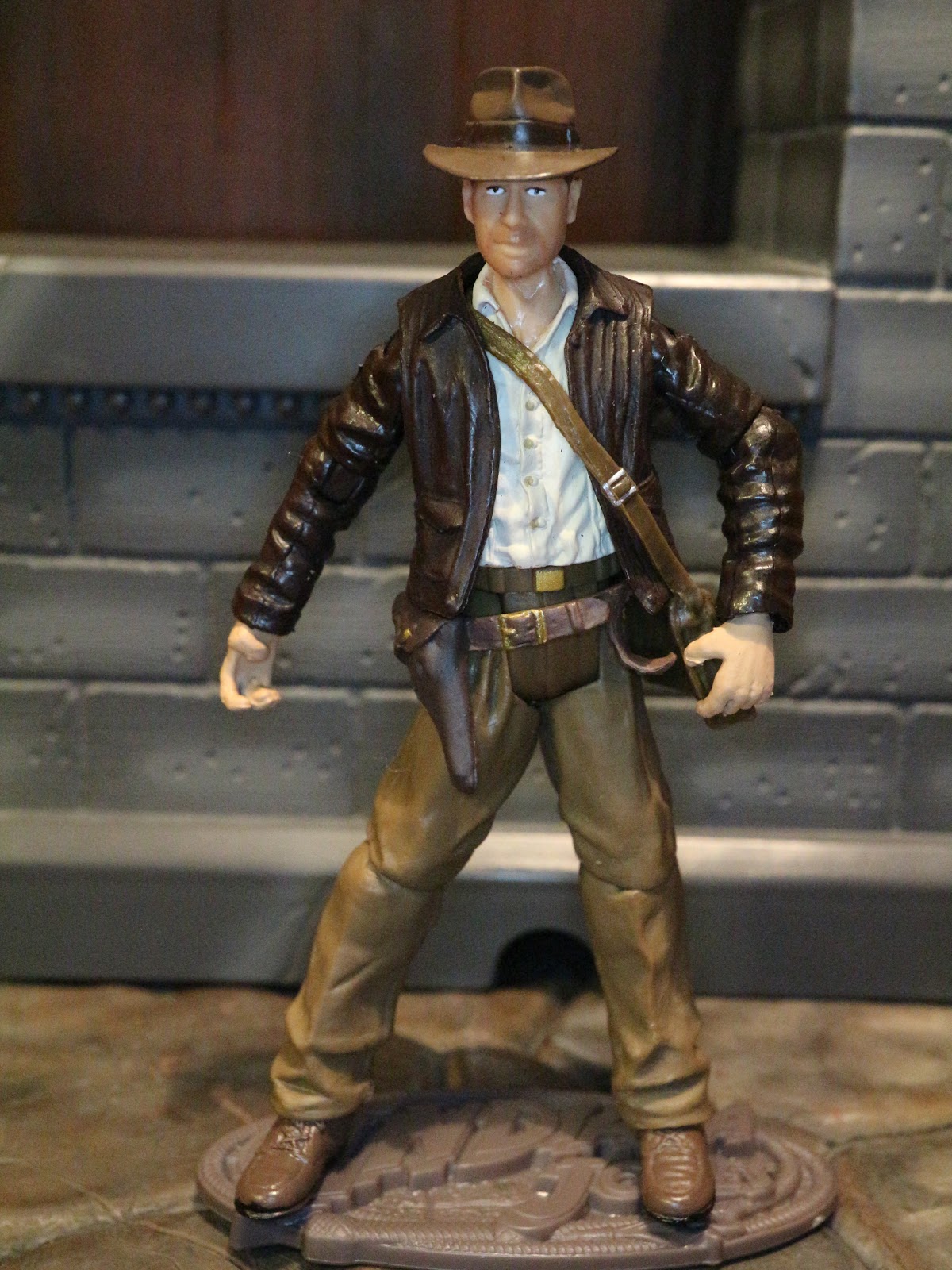 Indiana Jones Collect 3.75 In Raiders Of The Lost Ark HASBRO Figure boy kid toy 