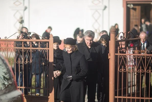 Crown Princess Margareta of Romania, Prince Radu, Princess Elena, Princess Maria and Irina Walker, attended the Christmas Day Service and memorial mass at the Savarsin Orthodox Church