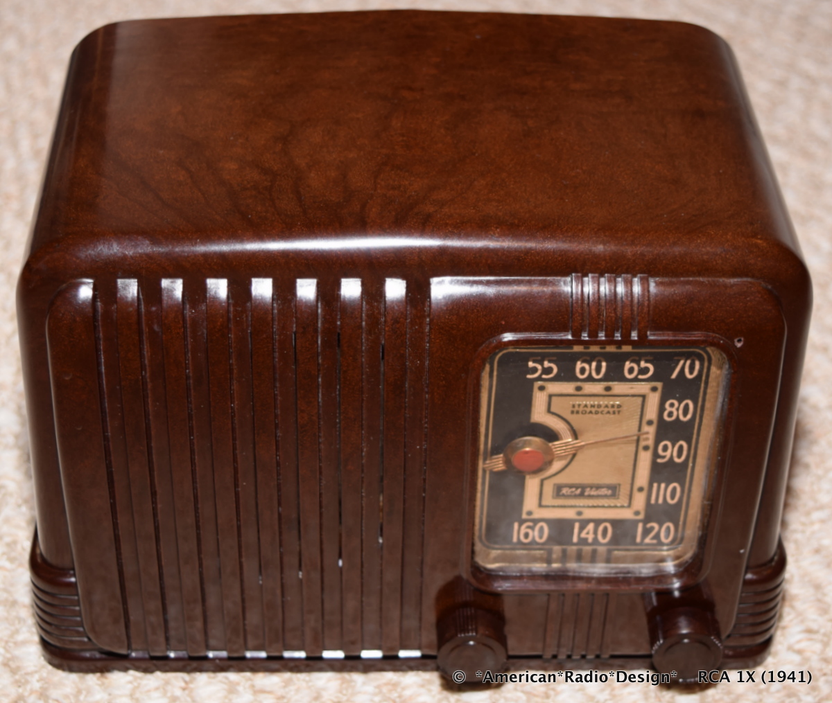 *American*Radio*Design* Century, Retro Styled Vintage Tube Radios RCA 1AX (1940