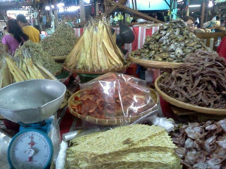 Glorious Life and Food in Photos Cebu , Philippines big market