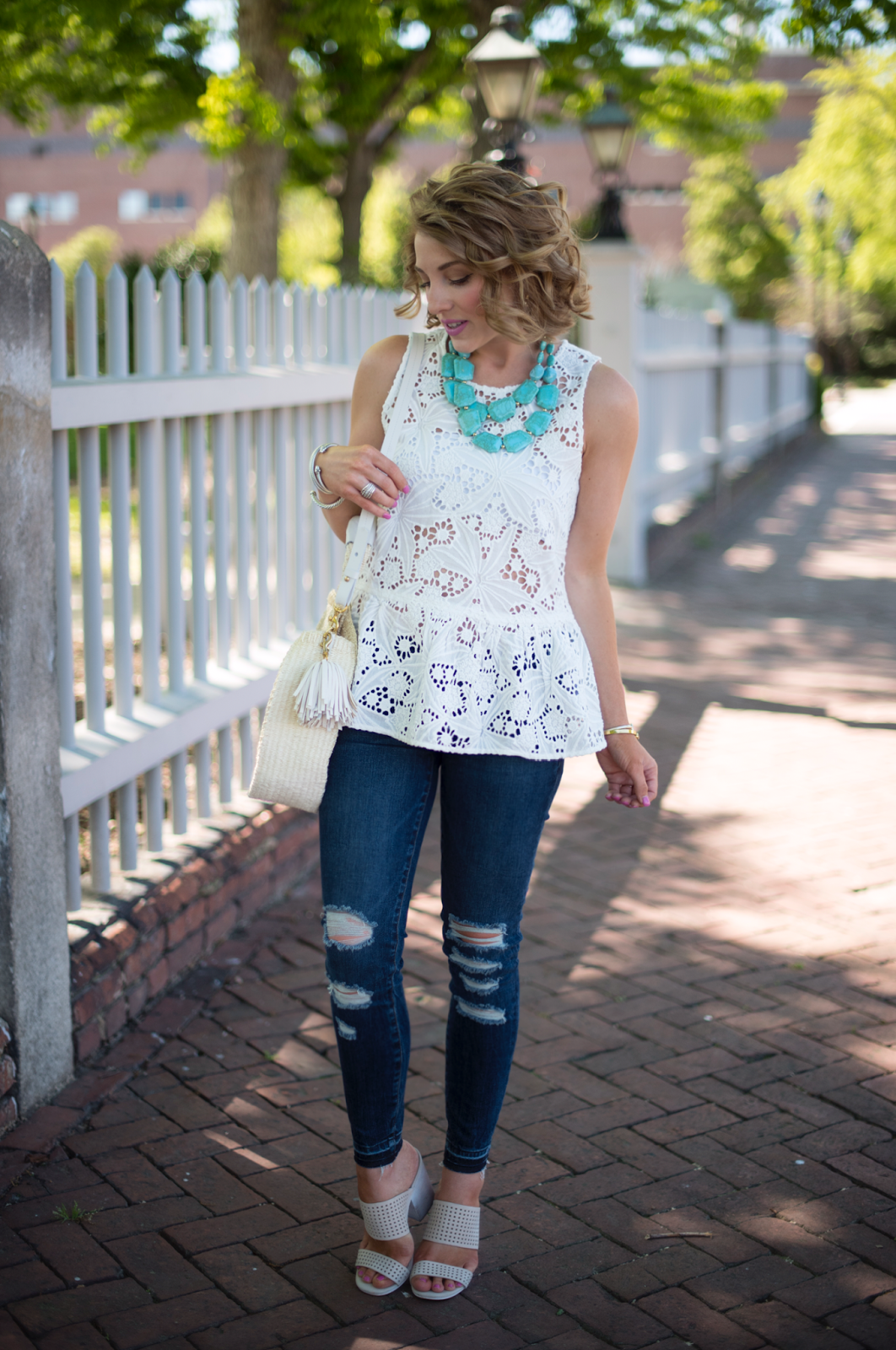 Spring Outfit Idea - Click through to see more on Something Delightful Blog