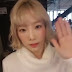 SNSD TaeYeon surprised fans through her 'V' broadcast! (English Subbed)