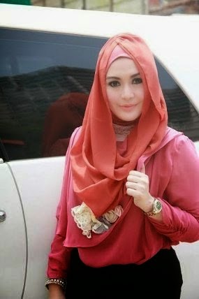 Jenis Model Jilbab Cantik Ala Edies Adelia | Tutorial jilbab Modern