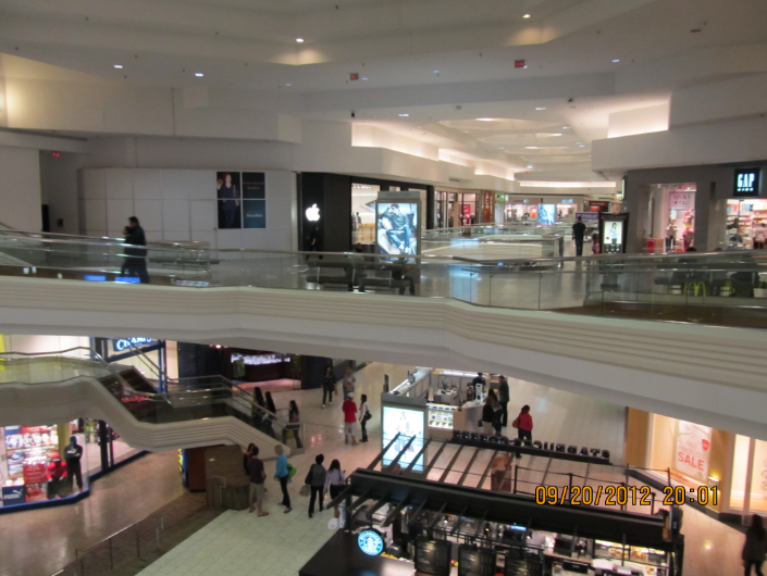 Trip to the Mall Woodfield Mall (Schaumburg, IL)