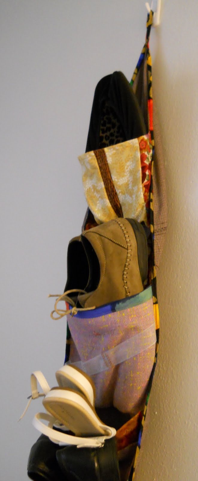 Romantic Ruminations Shoes Holder