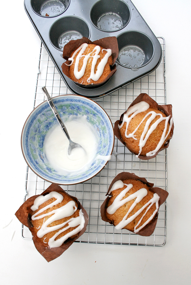 BAKE & THE CITY Lemon Drizzle Muffins