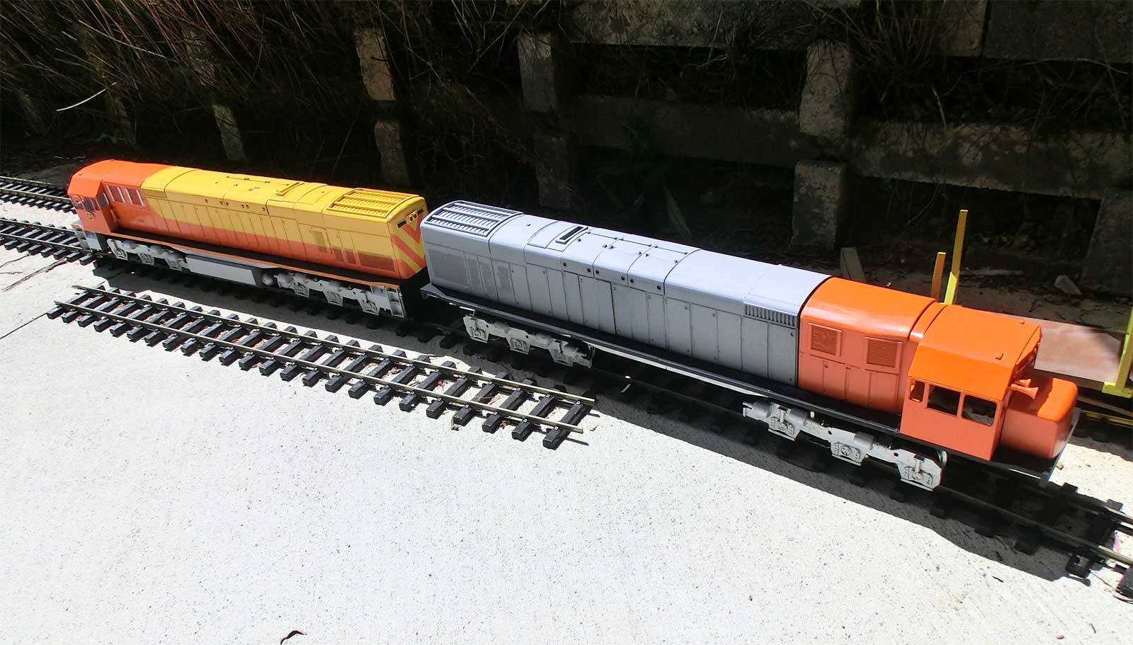 New Zealand Railway Models (Kiwi Trains) NZR DX (General Electric U26C)