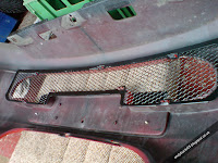MG Rover 25 ZR lower mesh refitted