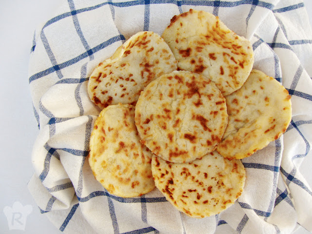 Arepas (colombianas) de queso