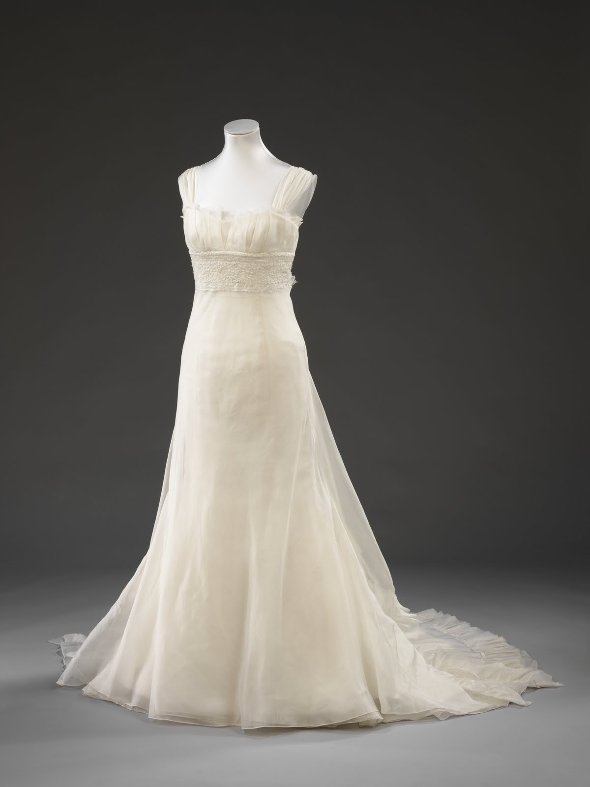 Wedding Dresses On Mannequins Dress Images Wedding Dresses On Mannequins