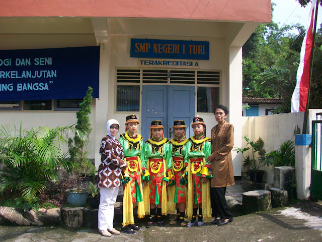 SMP NEGERI 1 TURI: Selamat Datang