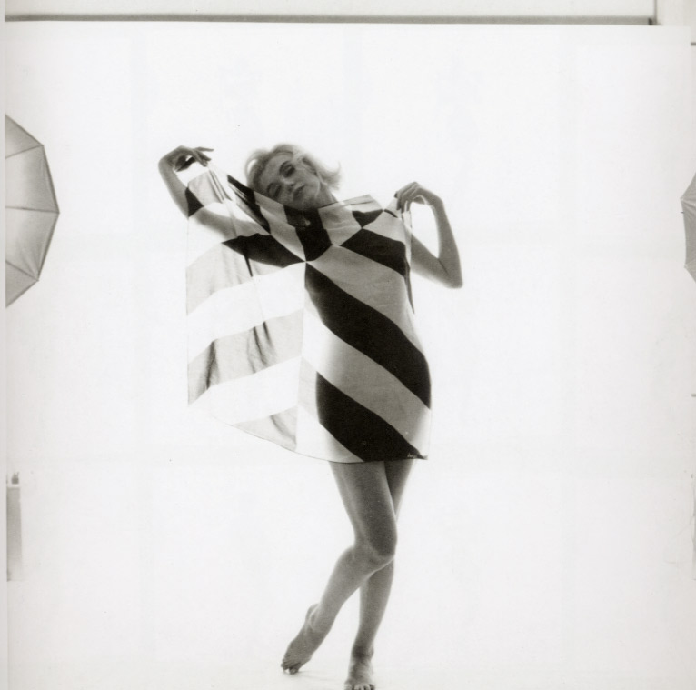 Leaves you wanting more Marilyn Monroe Photography by Bert Stern Leaves you wanting more Marilyn Monroe Photography by Bert Stern
