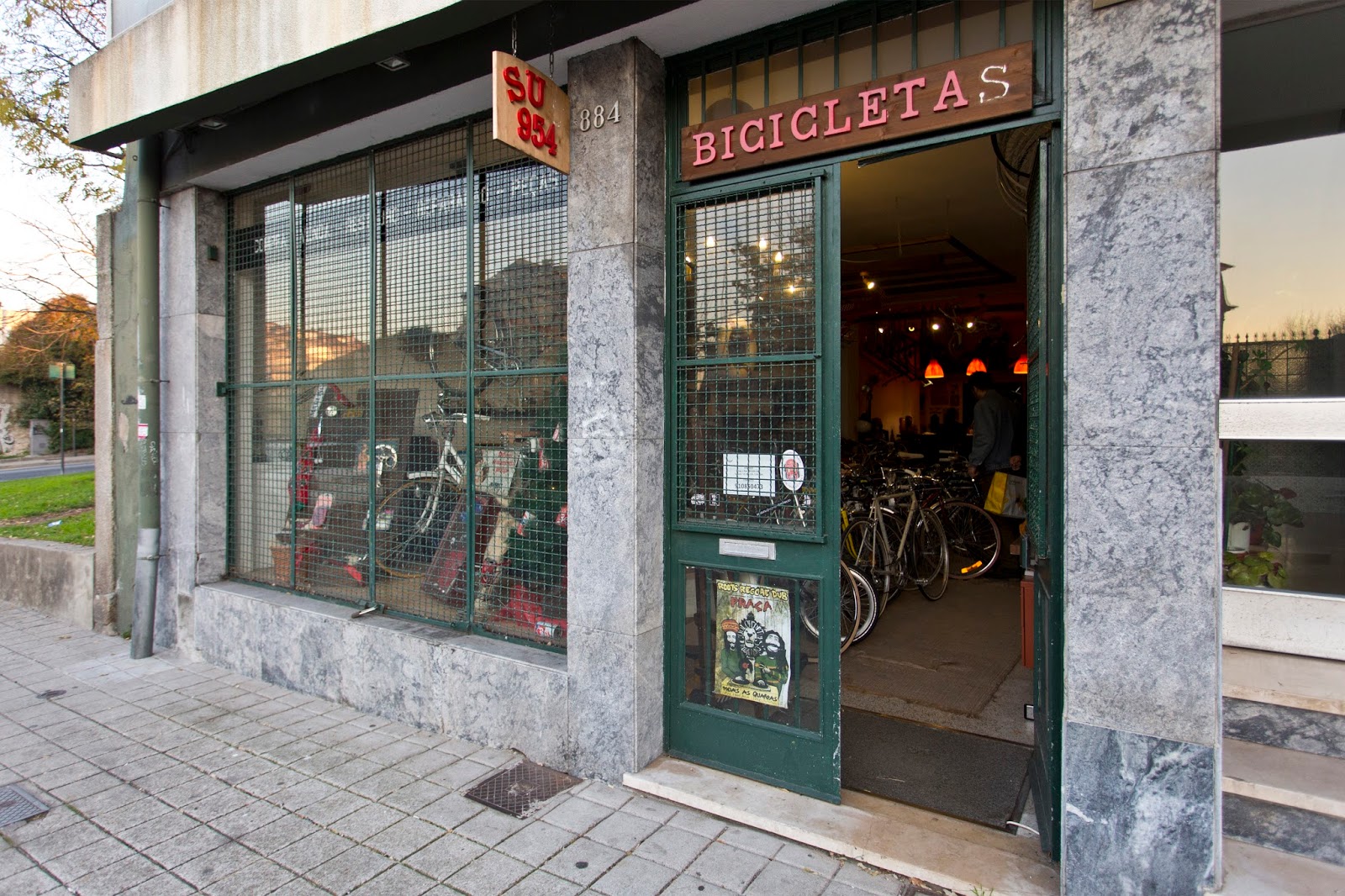 vintage of bikes shop
