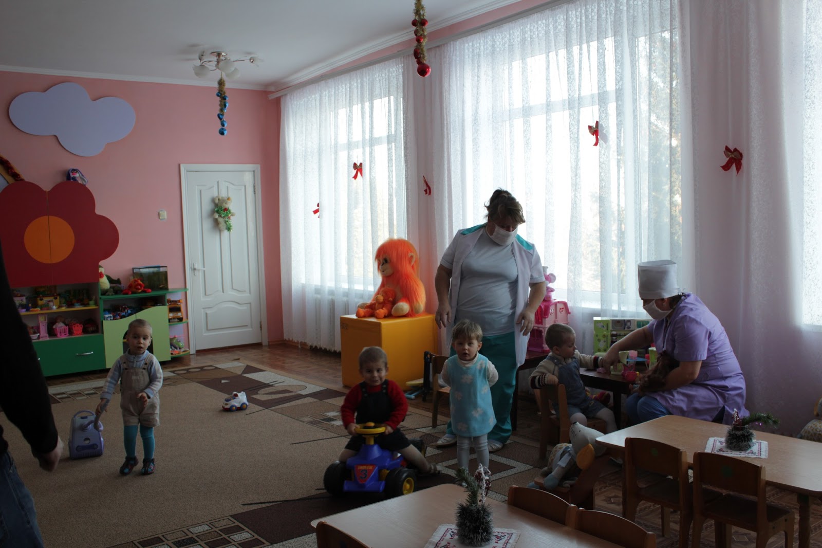 Дом малюток в осетии. Дом малюток в осетии. Детский дом малютки владикавказ. Дом ребенка владикавказ. Дом малютки владикавказ.