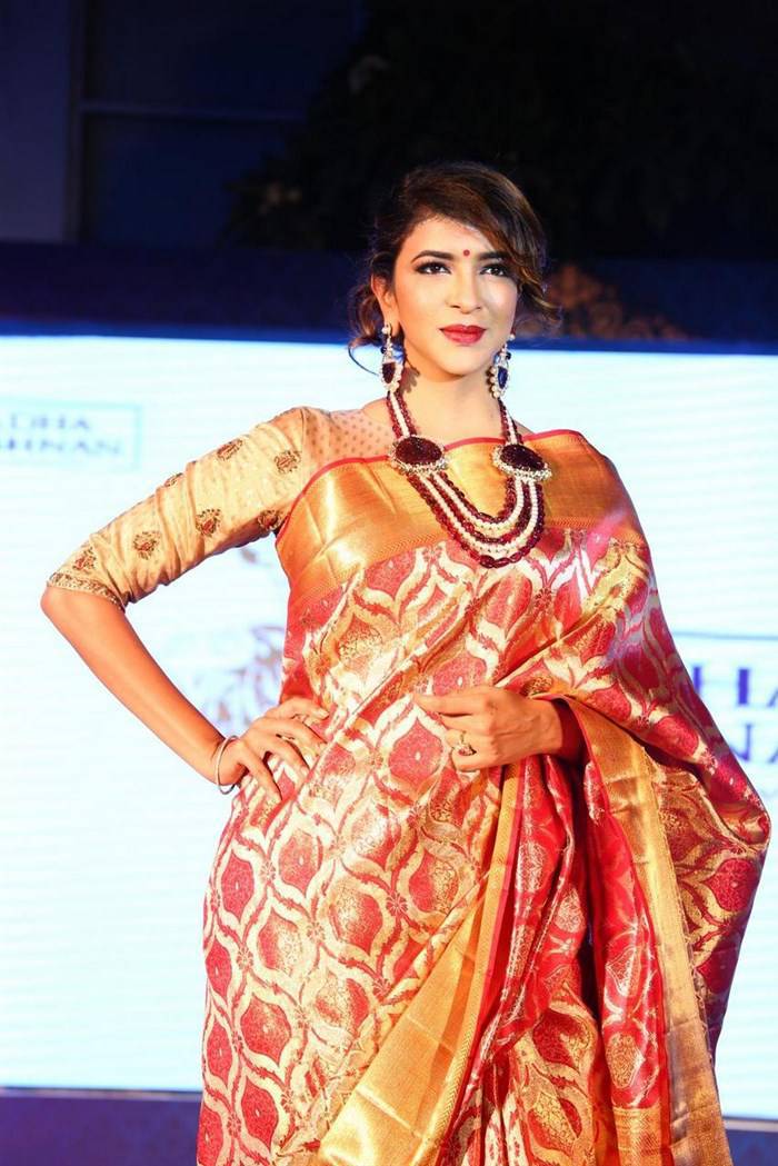 Manchu Lakshmi At Radha Krishnan Silk Sarees Fashion Show. | HQ Pics n ...